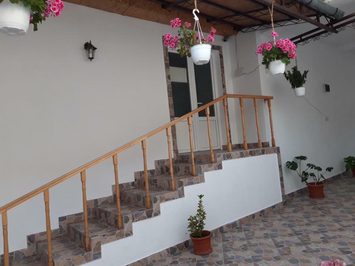 Casa Valea Morilor Guest House Eftimie Murgu Екстериор снимка